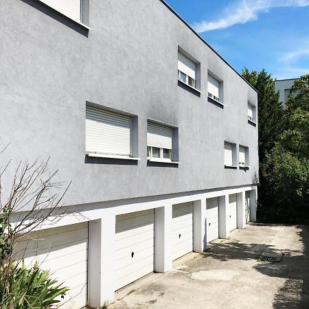 Studios Near Lycee Jean Mermoz Saint-Louis  Eksteriør billede